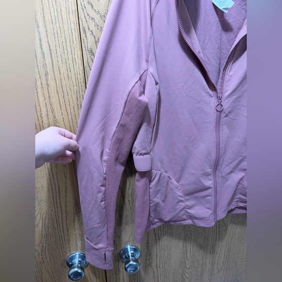 Fabletics Mauve Zip-Up Jacket - Picture 3 of 9